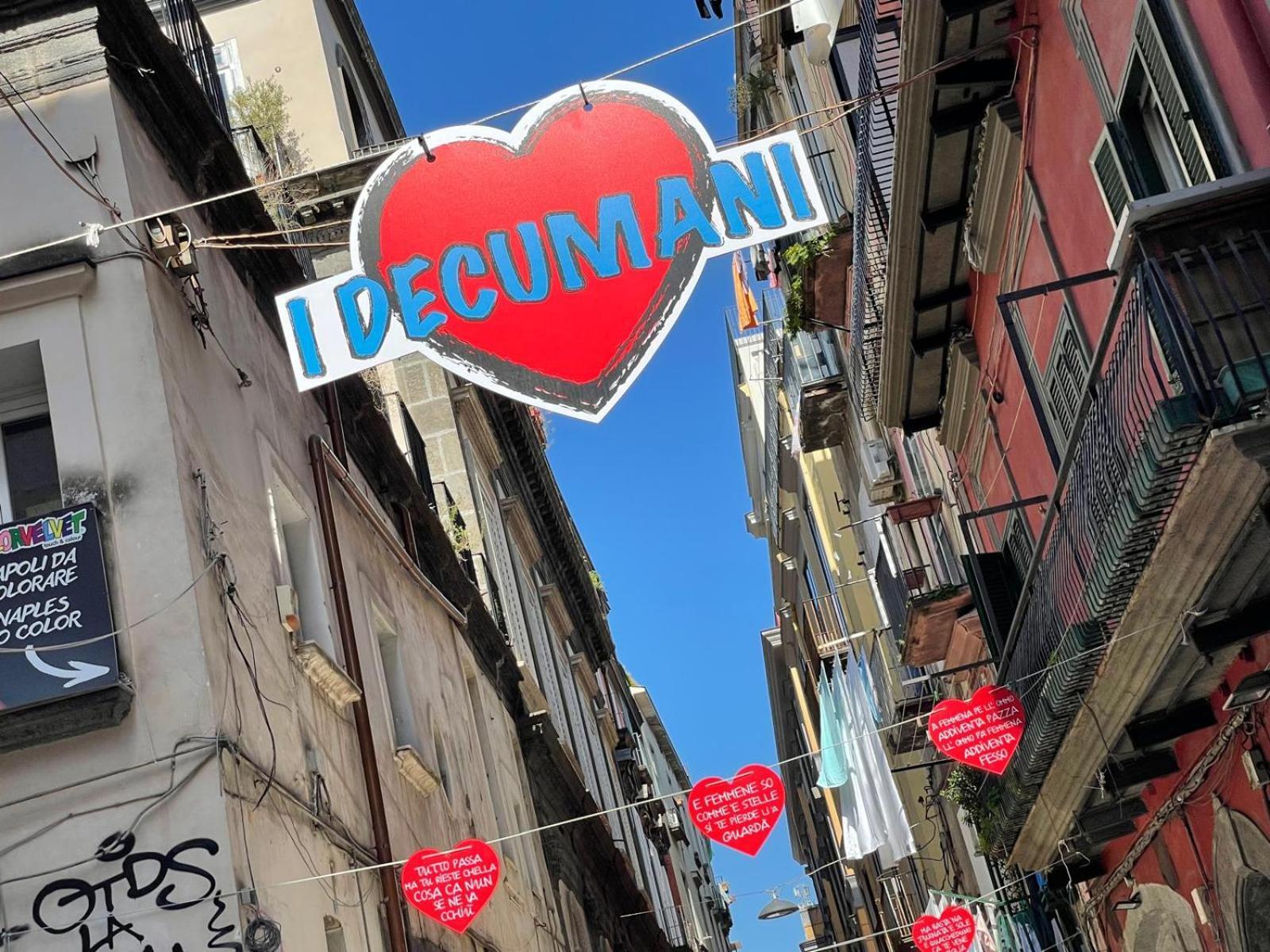 Vincenzino A Spaccanapoli Luaran gambar
